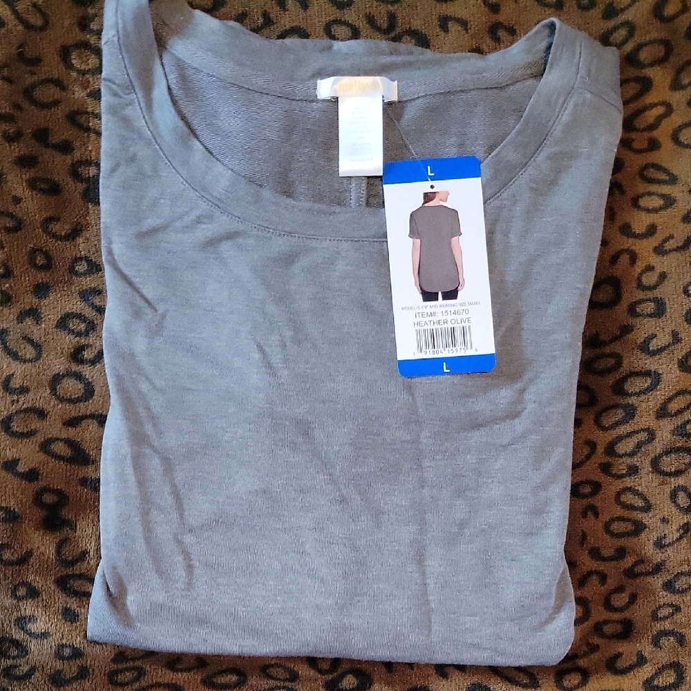 Matty M Heather Olive "French Terry Roll Cuff Tee" - Picture 5 of 7
